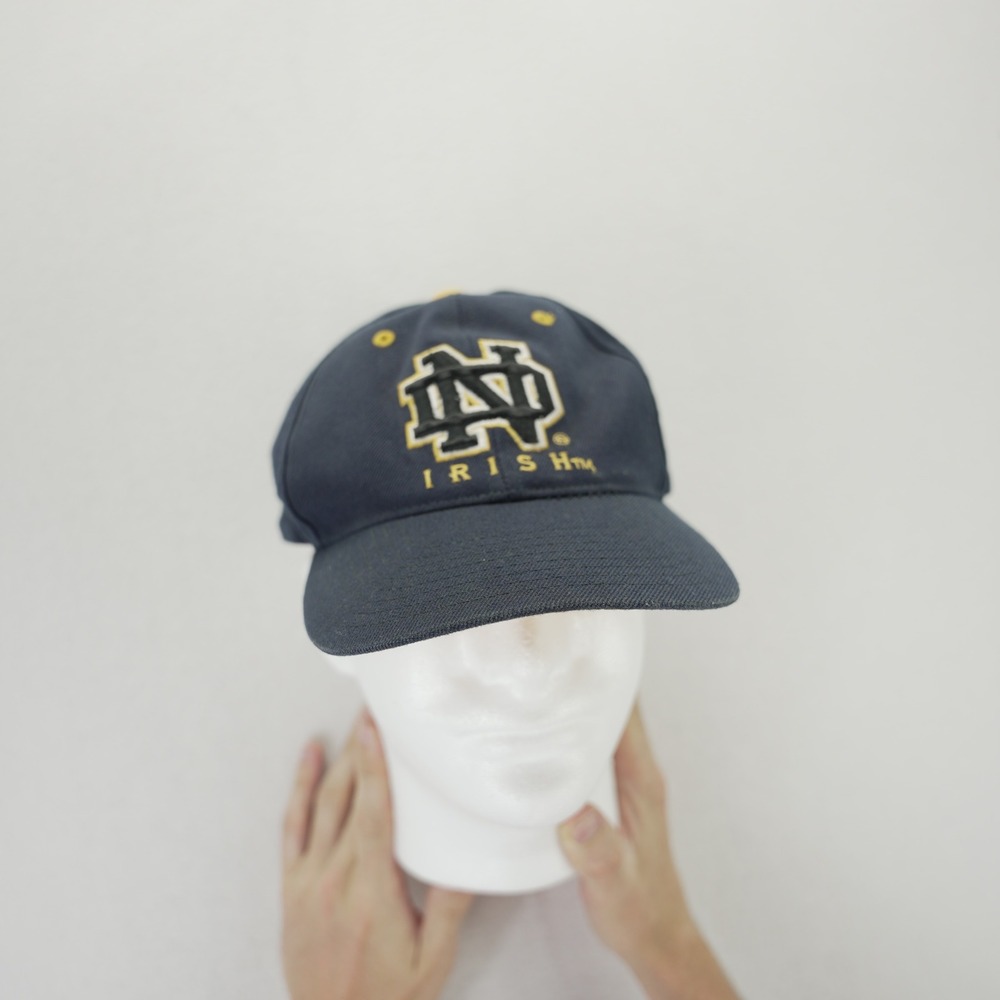 Notre Dame Fighting Irish Top of the World Fitted Hat Navy Gold Size 7 3/8 VTG